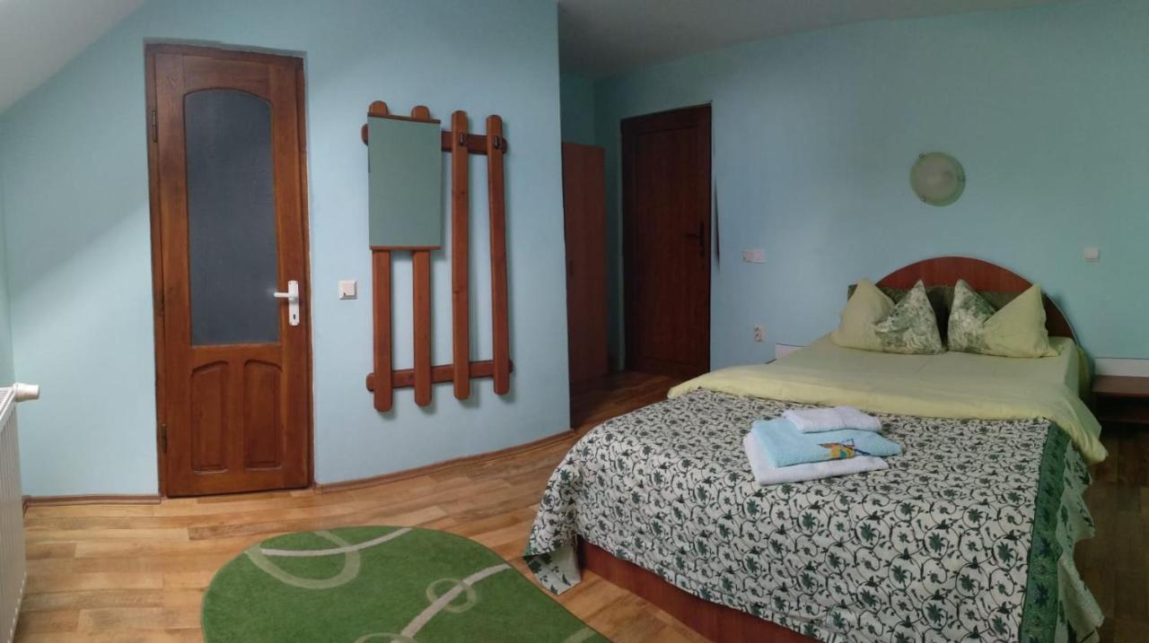 Hotel Casa Terzea Rîşnov Exteriér fotografie